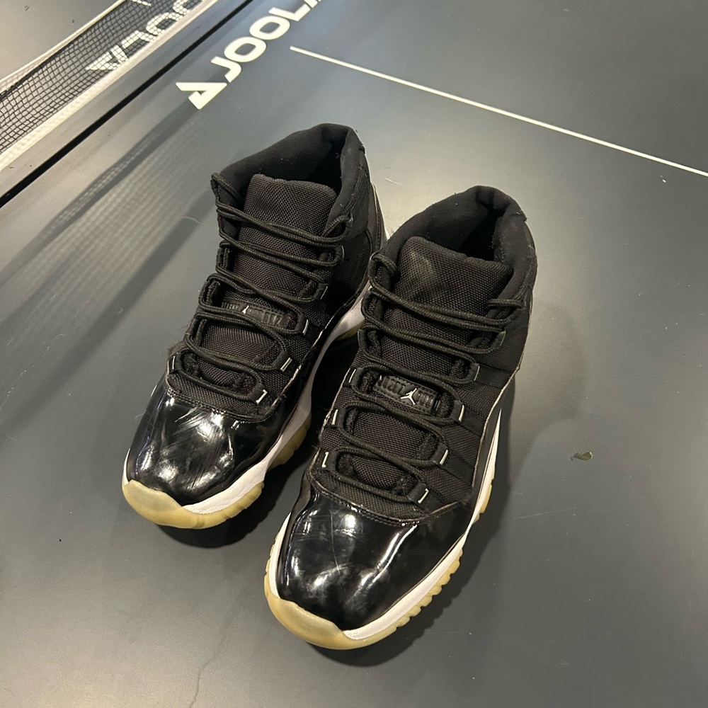 Jordan 11 jubilee - Picture 5 of 8